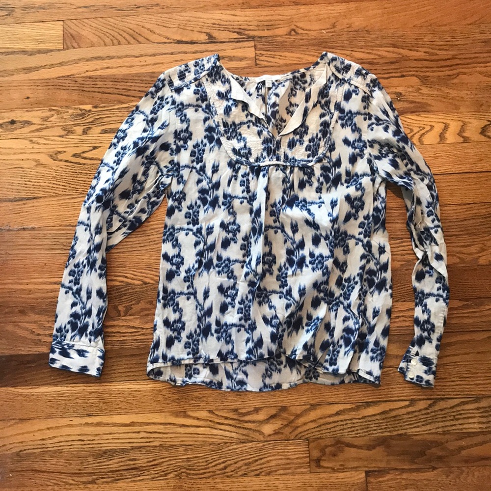 Navy print tee